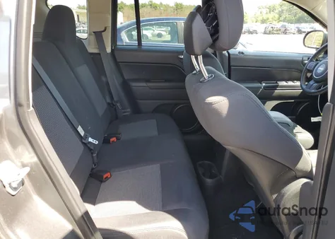 2012 Jeep Compass Latitude z USA, uszkodzony, nr VIN 1C4NJDEBXCD659804